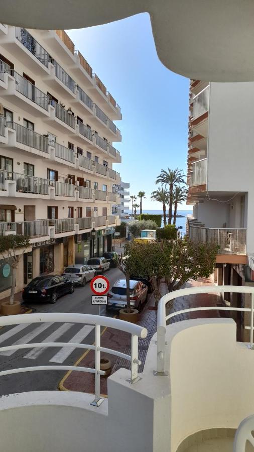 Sal Mar Suites Санта Еулалия дел Рио Екстериор снимка
